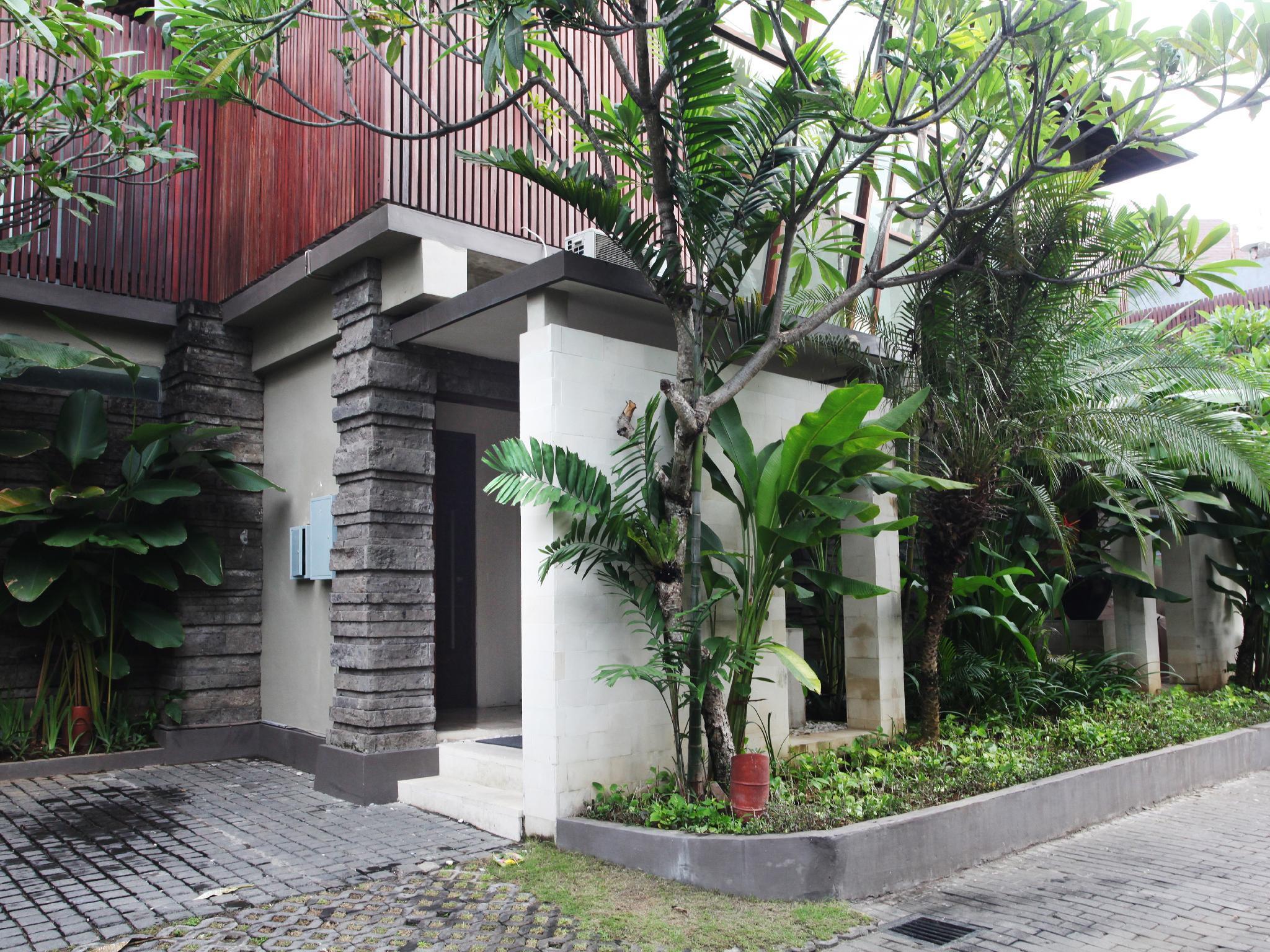 Kanishka Villas Seminyak Exteriör bild