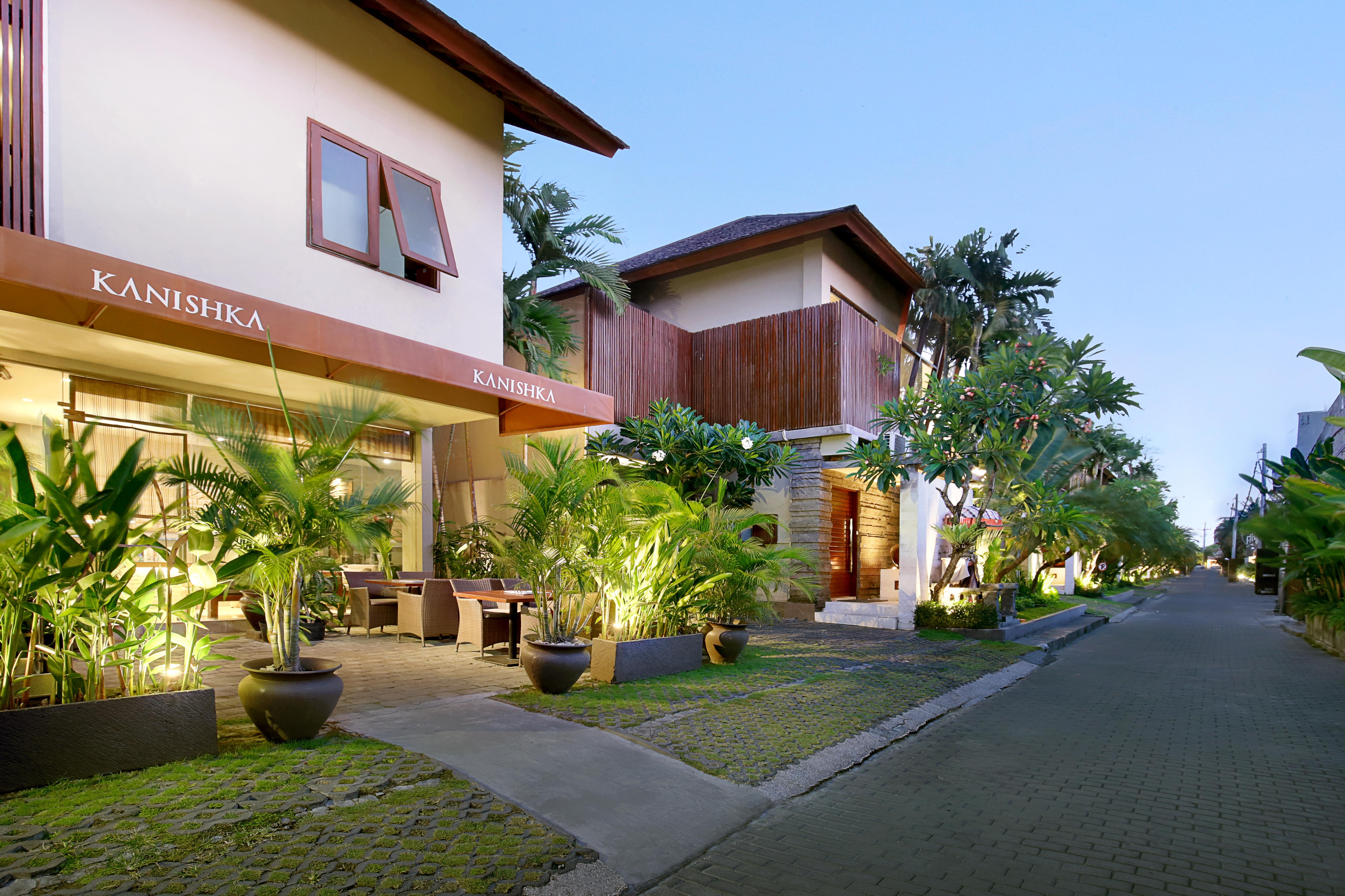 Kanishka Villas Seminyak Exteriör bild